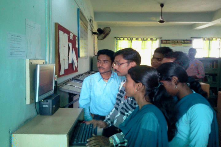 Sushilabai Ramchandrarao Mamidwar College Of Social Work Chandrapur Academic Building photo 3